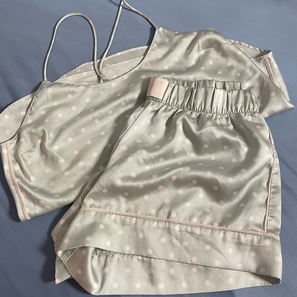 VS Polka Dot PJs - Picture 1 of 4